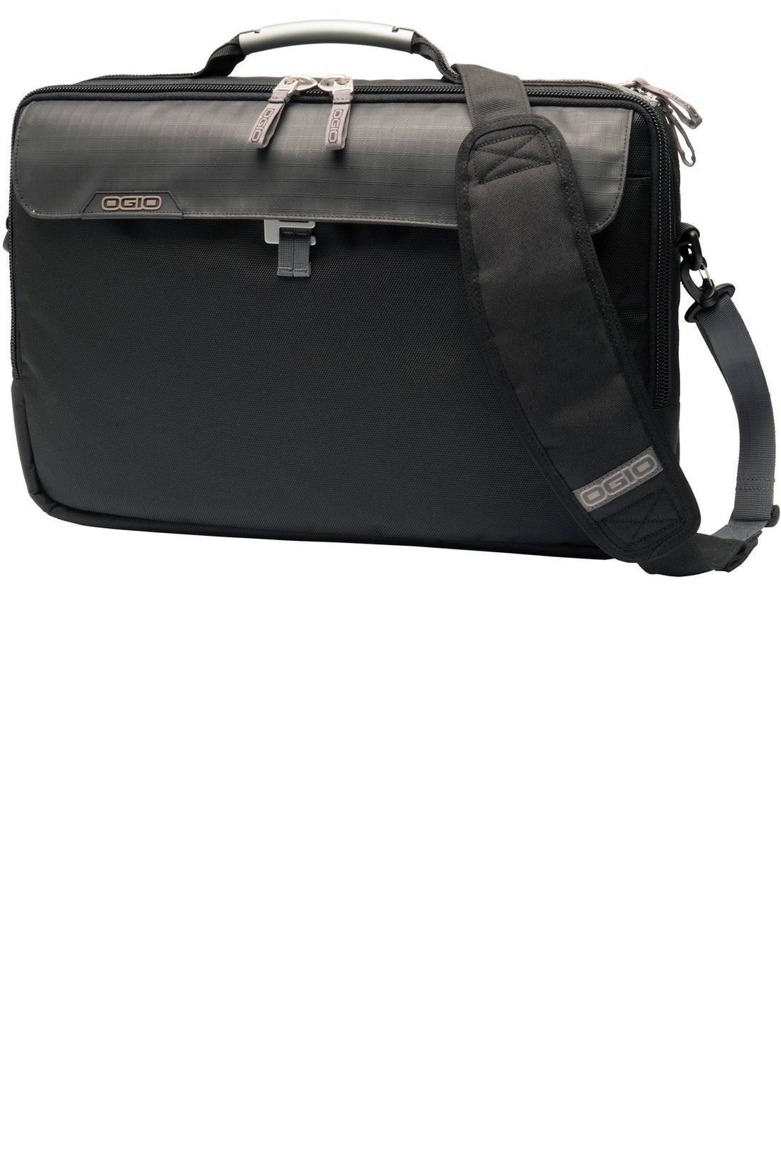 OGIO® Pursuit Messenger. 417053 - Black - OSFA