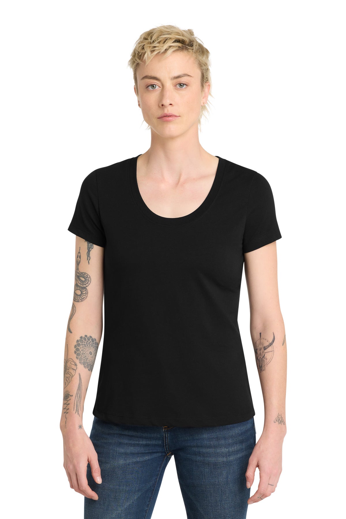 District ® Women's Flex Scoop Neck Tee DT7501 - Black - XS